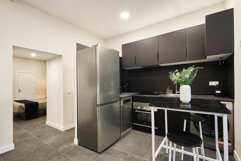 La Latina Ind Apartment Madrid Exterior photo